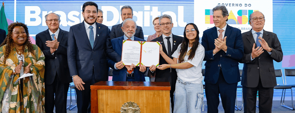brasil estabelece marco legal para crianças em mídias sociais e serviços digitais