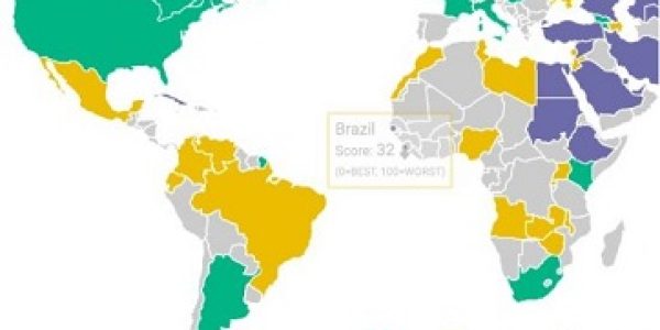 Brasil-deixou-de-ter-a-Internet-livre-diz-relatorio