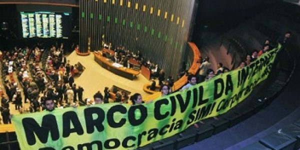 Camara-aprova-relatorio-da-CPI-dos-Crimes-Ciberneticos