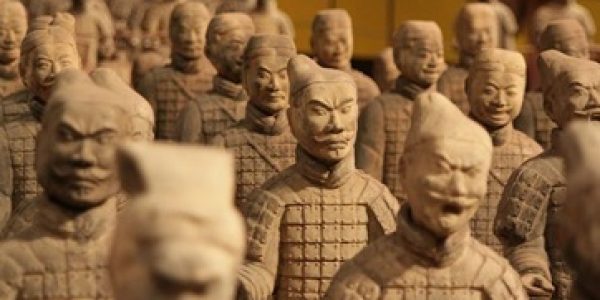 China-cria-fundo-de-US-14-6-bilhoes-para-investir-em-TI
