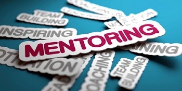 Quando-investir-em-mentoring-E-em-coaching