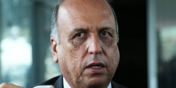 Rio-vai-manter-incentivos-fiscais-para-atrair-empresas-diz-Pezao