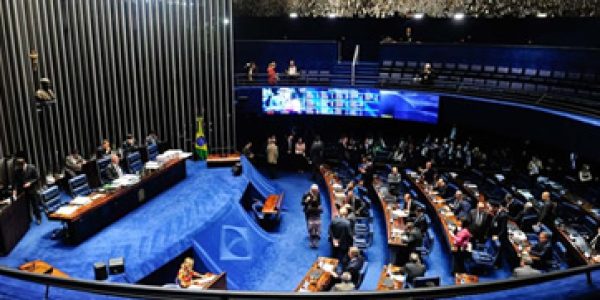 Senado-aprova-projeto-que-altera-Lei-de-Licitacoes-e-Contratos