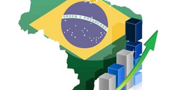 Servicos-de-Telecom-registram-nova-queda-em-abril-TI-ganha-folego