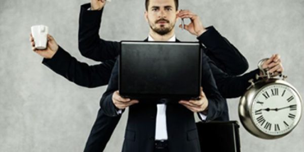 Tres-dicas-para-livrar-sua-equipe-das-distracoes-que-minam-a-produtividade