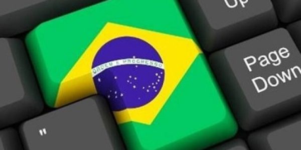 dilma-recebe-decreto-do-marco-civil-que-proibe-zero-rating