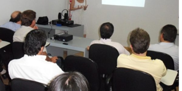empresarios-debatem-sobre-legislacao-paf-ecf