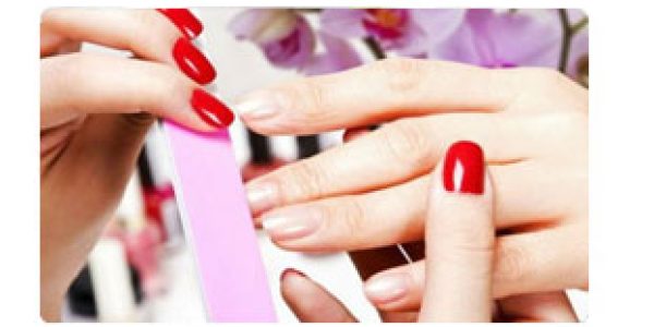 maria-pitanga-esmalteria-oferece-desconto-especial